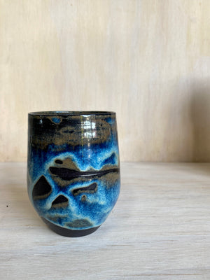Floating blue multipurpose cup